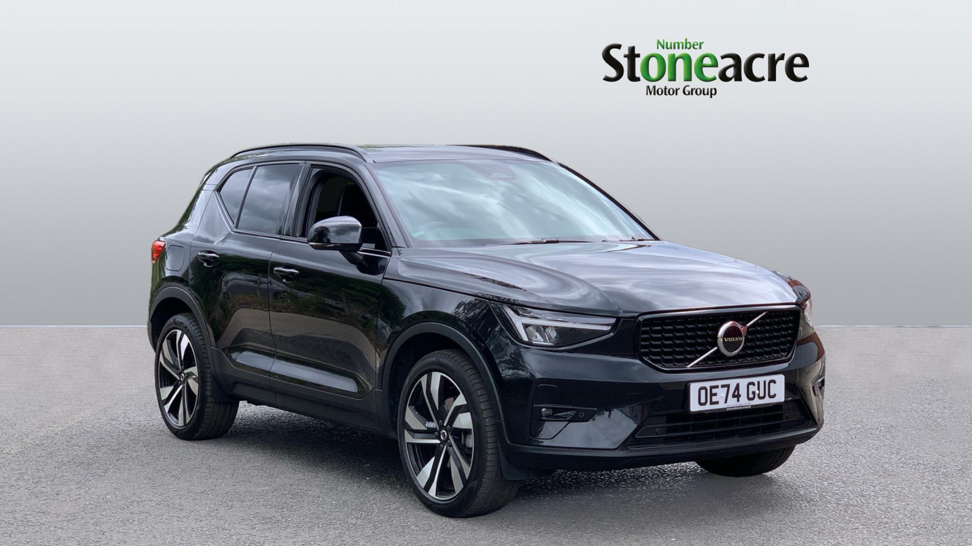 Main listing image - Volvo XC40