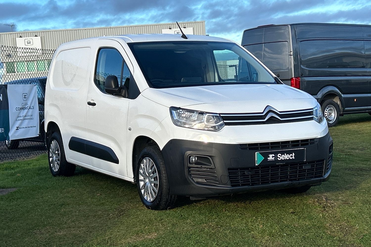 Main listing image - Citroen Berlingo Van