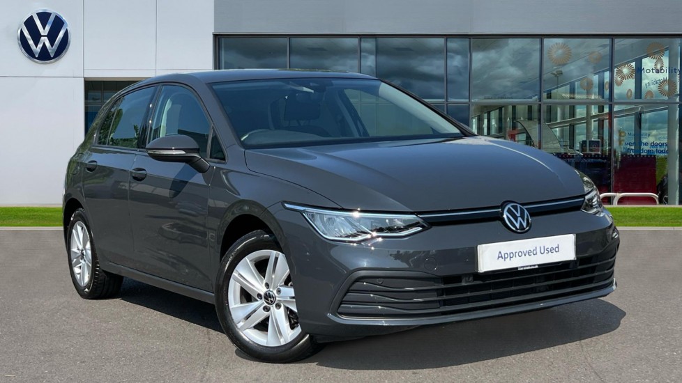 Main listing image - Volkswagen Golf