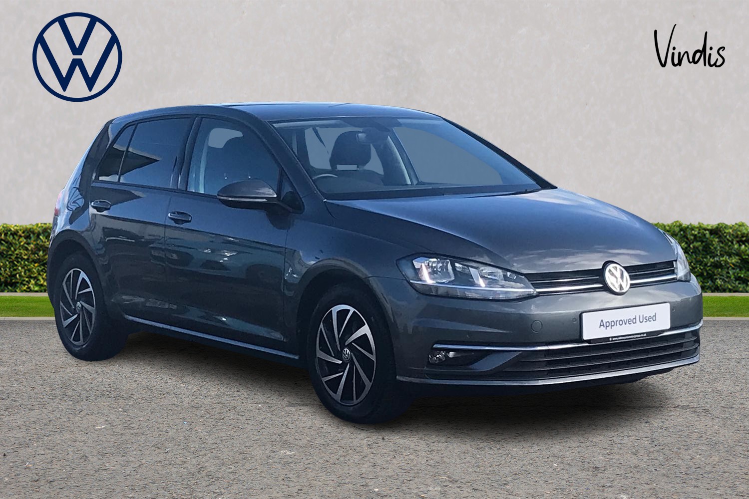 Main listing image - Volkswagen Golf