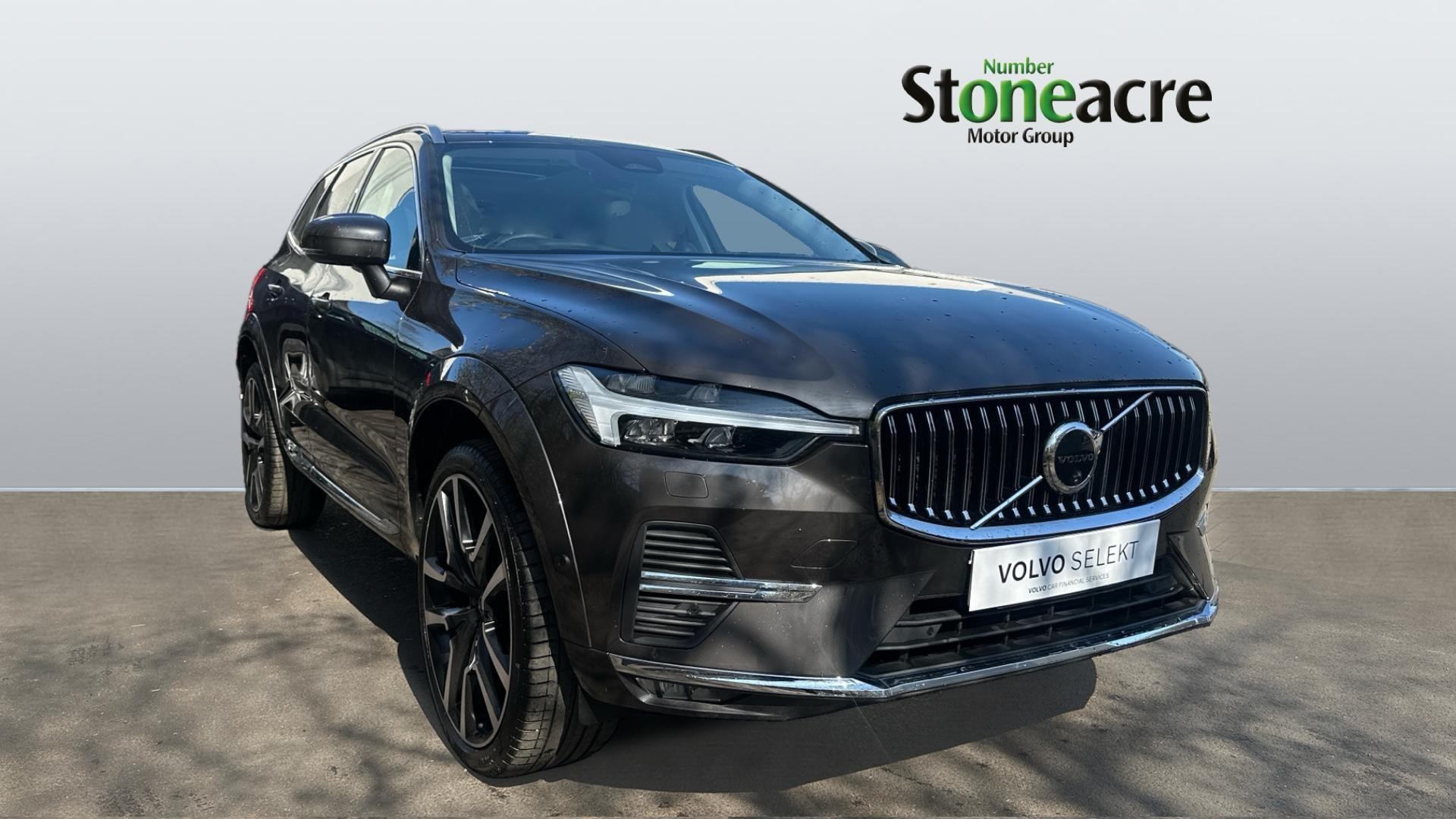 Main listing image - Volvo XC60