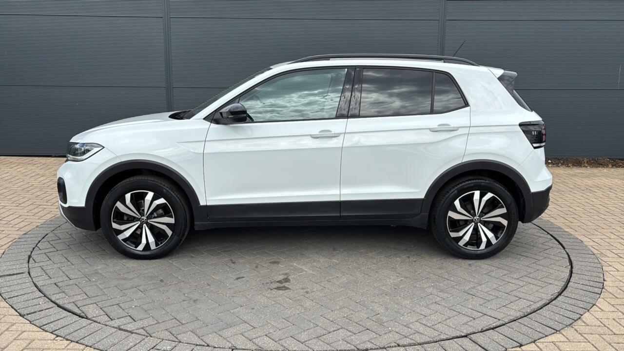 Main listing image - Volkswagen T-Cross