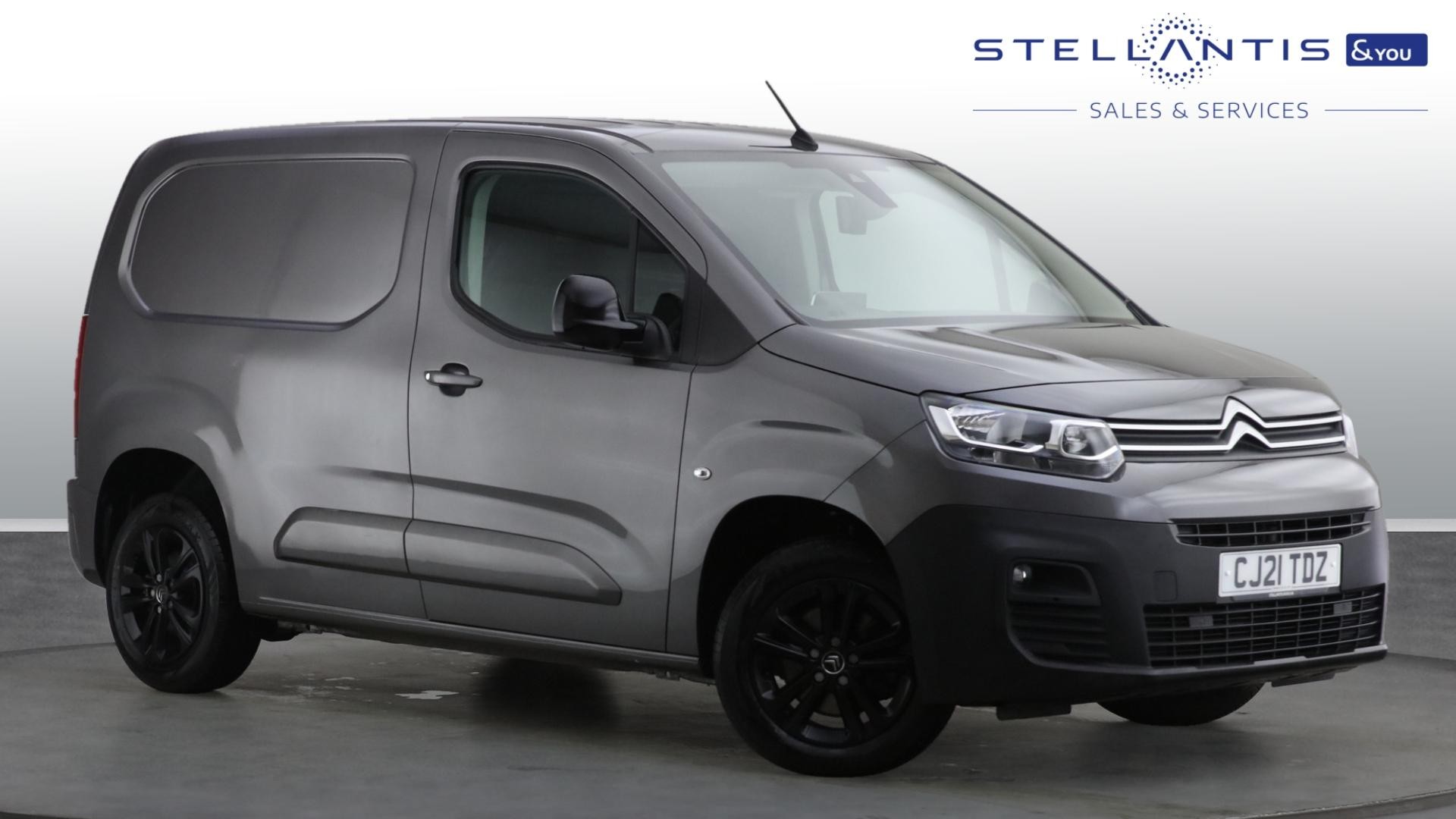 Main listing image - Citroen Berlingo Van