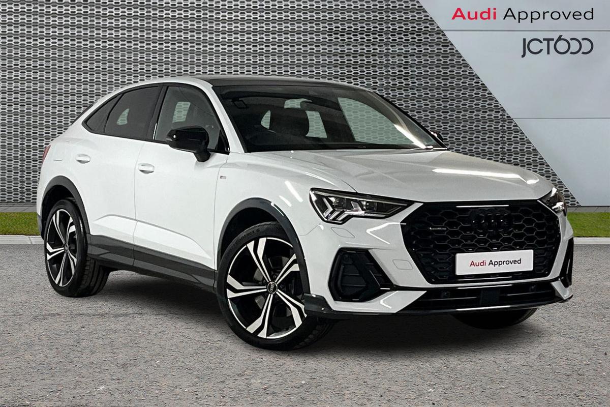 Main listing image - Audi Q3