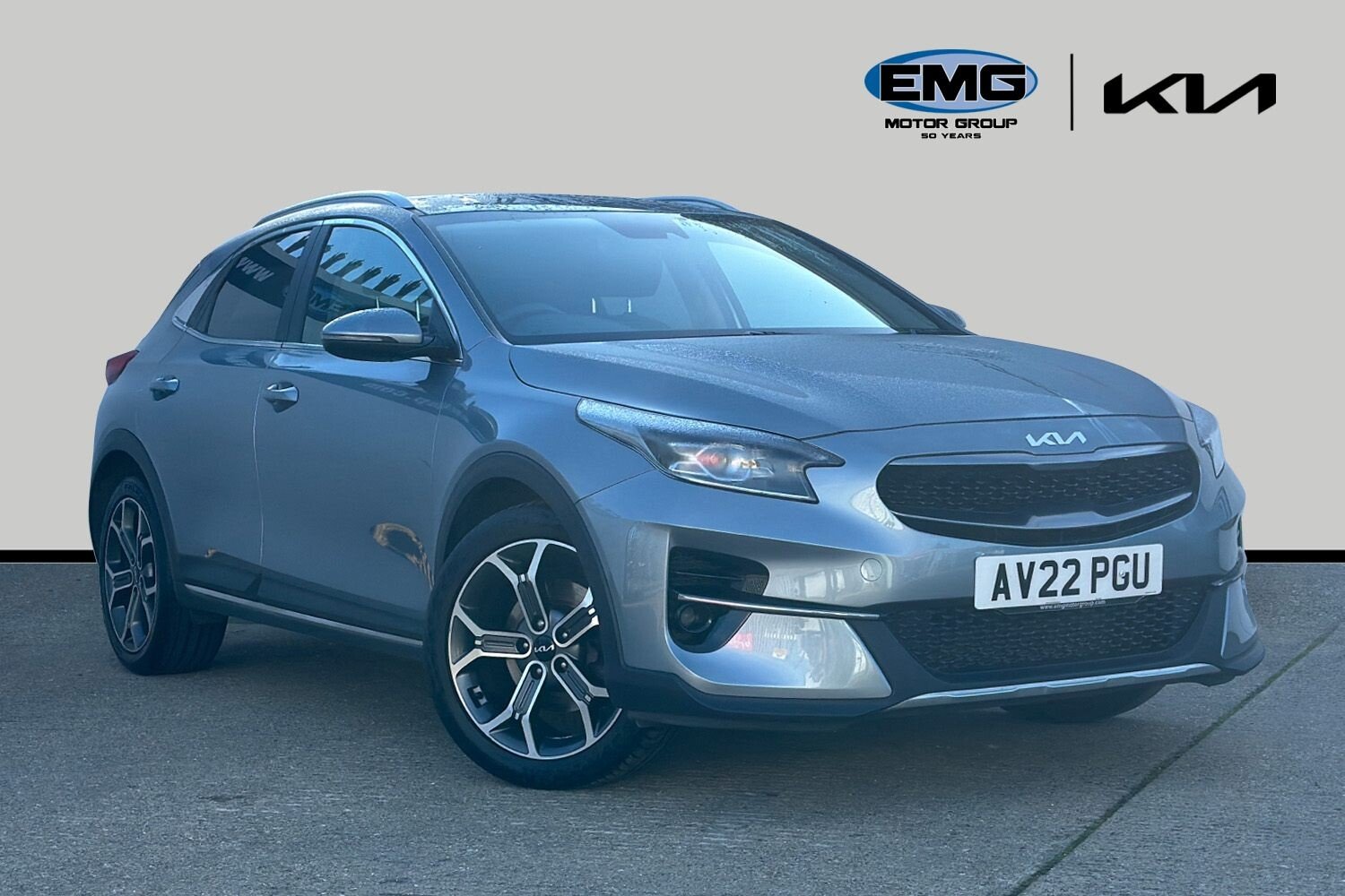 Main listing image - Kia XCeed