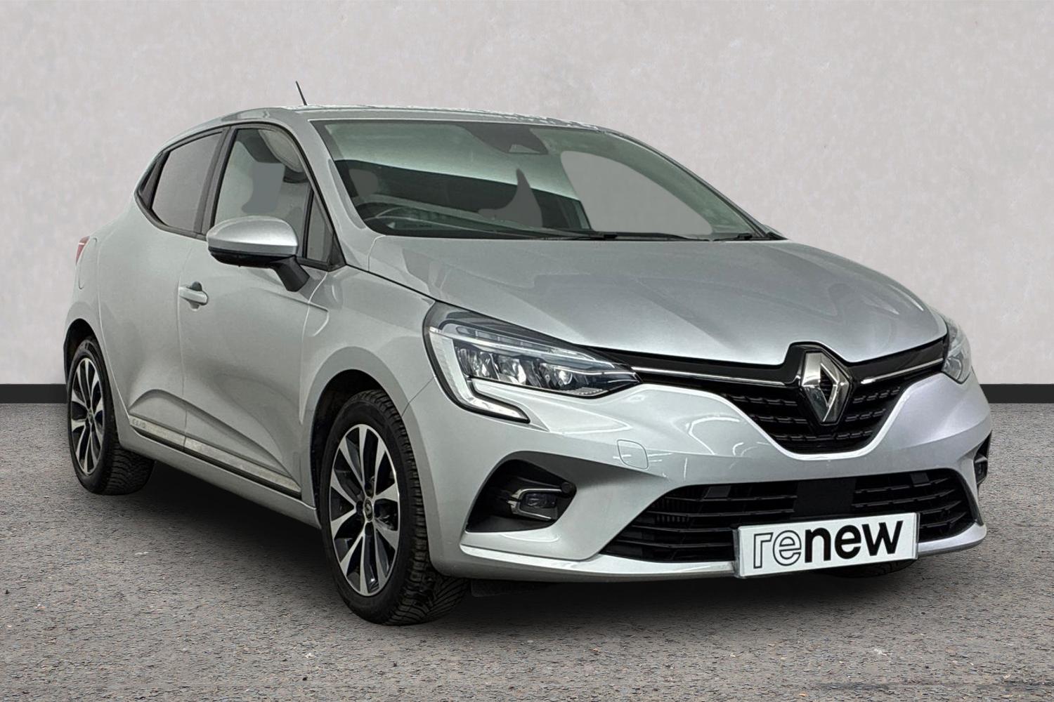 Main listing image - Renault Clio