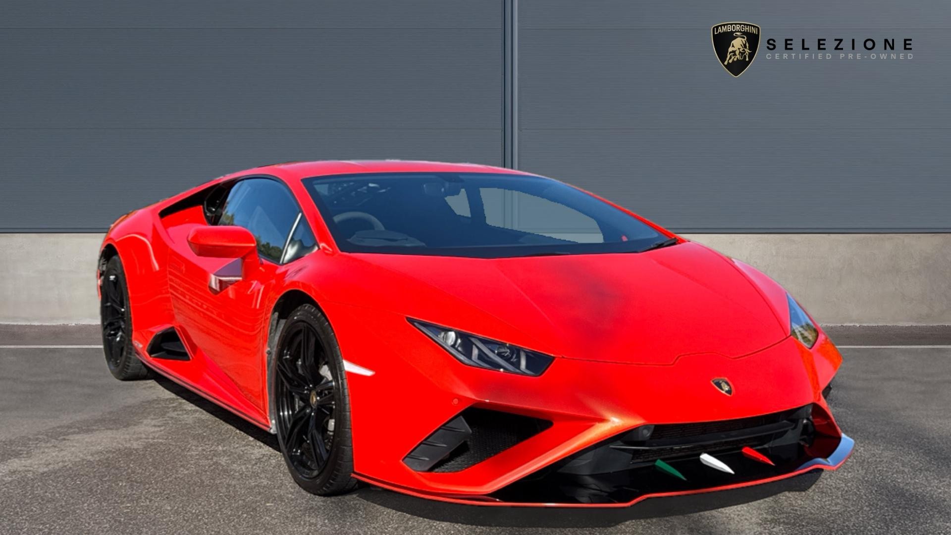 Main listing image - Lamborghini Huracan