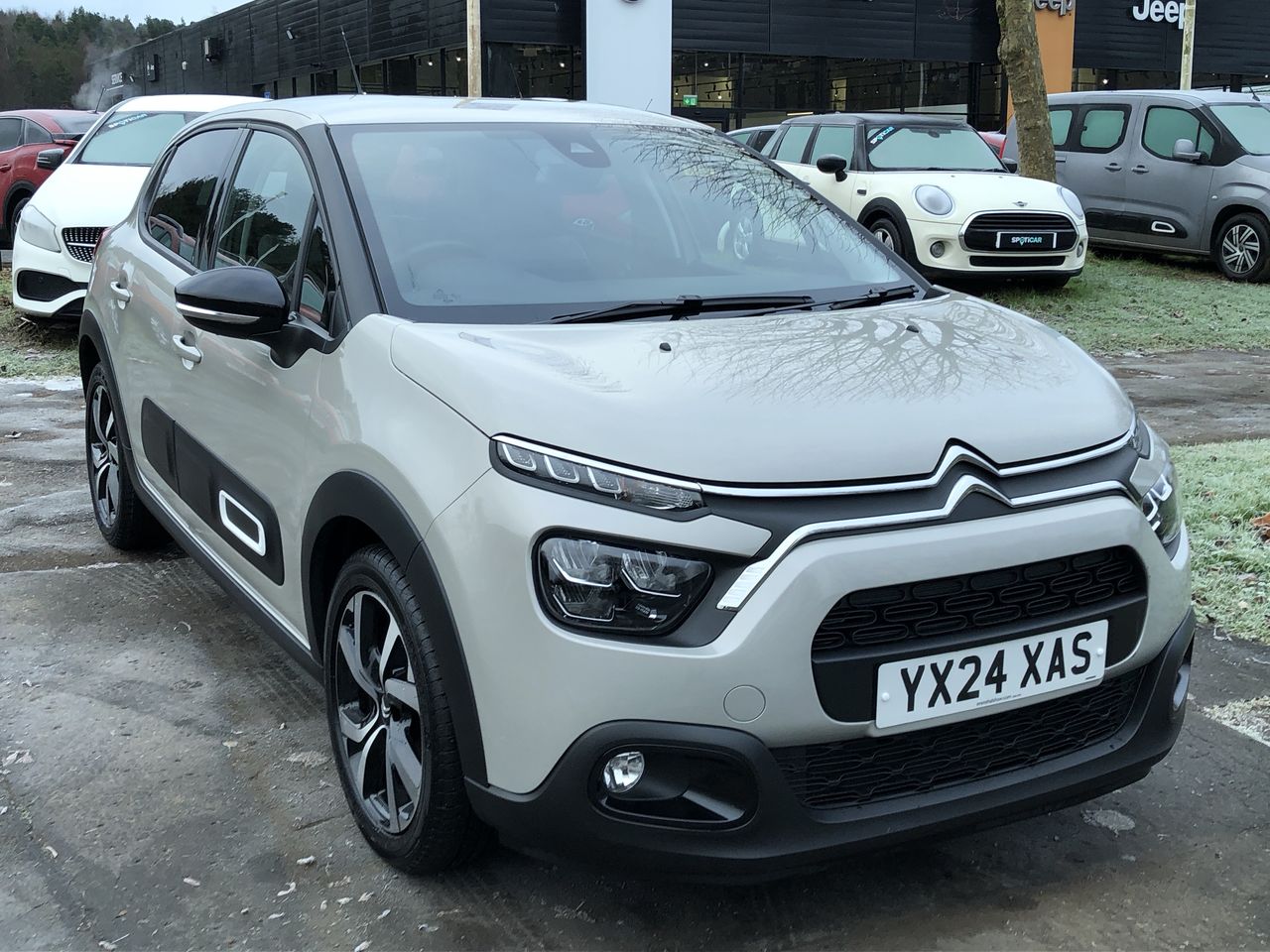 Main listing image - Citroen C3