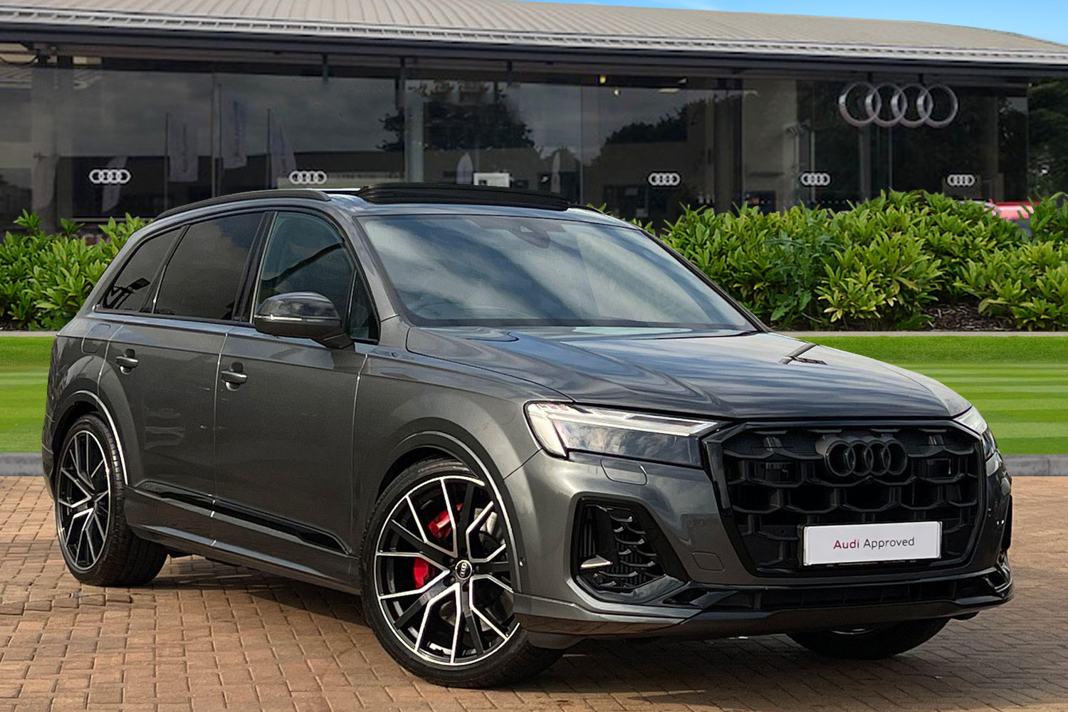 Main listing image - Audi SQ7