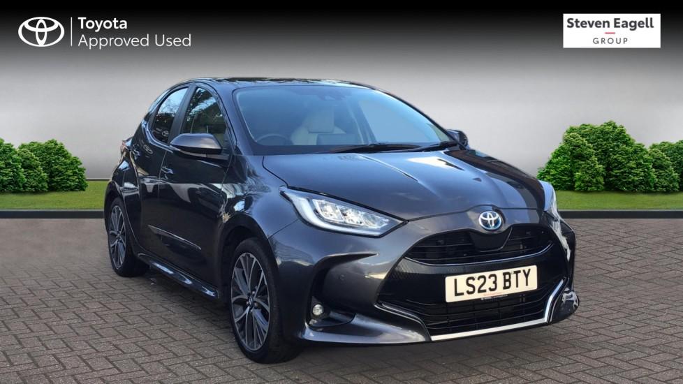 Main listing image - Toyota Yaris