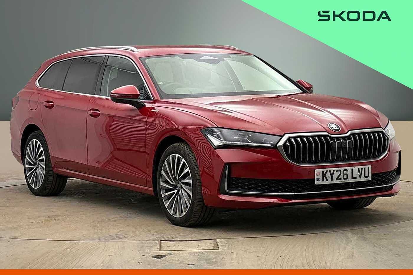 Main listing image - Skoda Superb