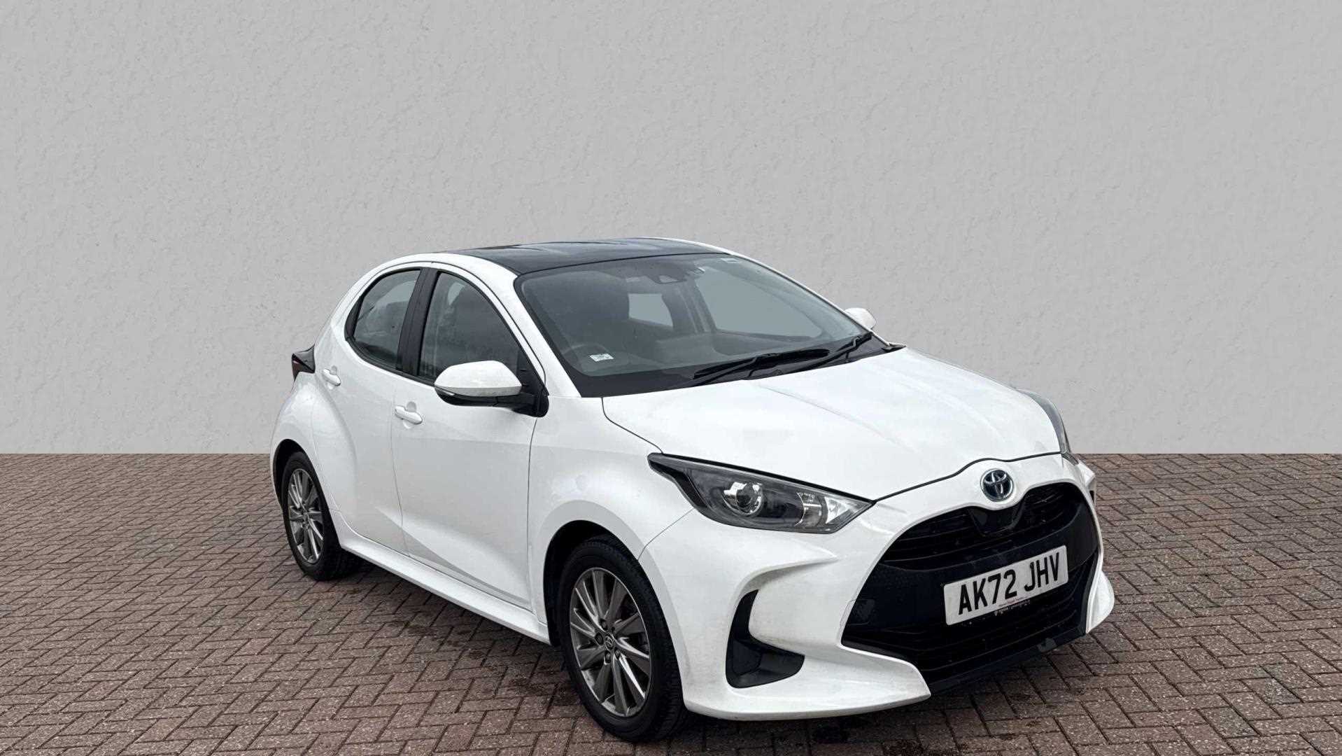 Main listing image - Toyota Yaris