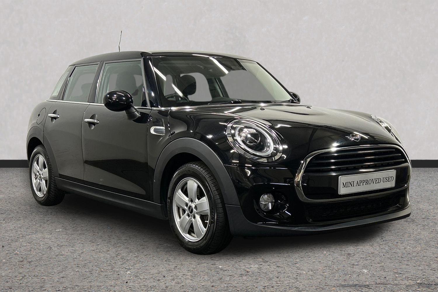 Main listing image - MINI Hatchback