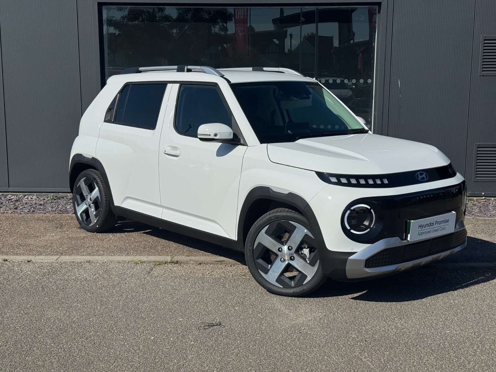 Main listing image - Hyundai Inster