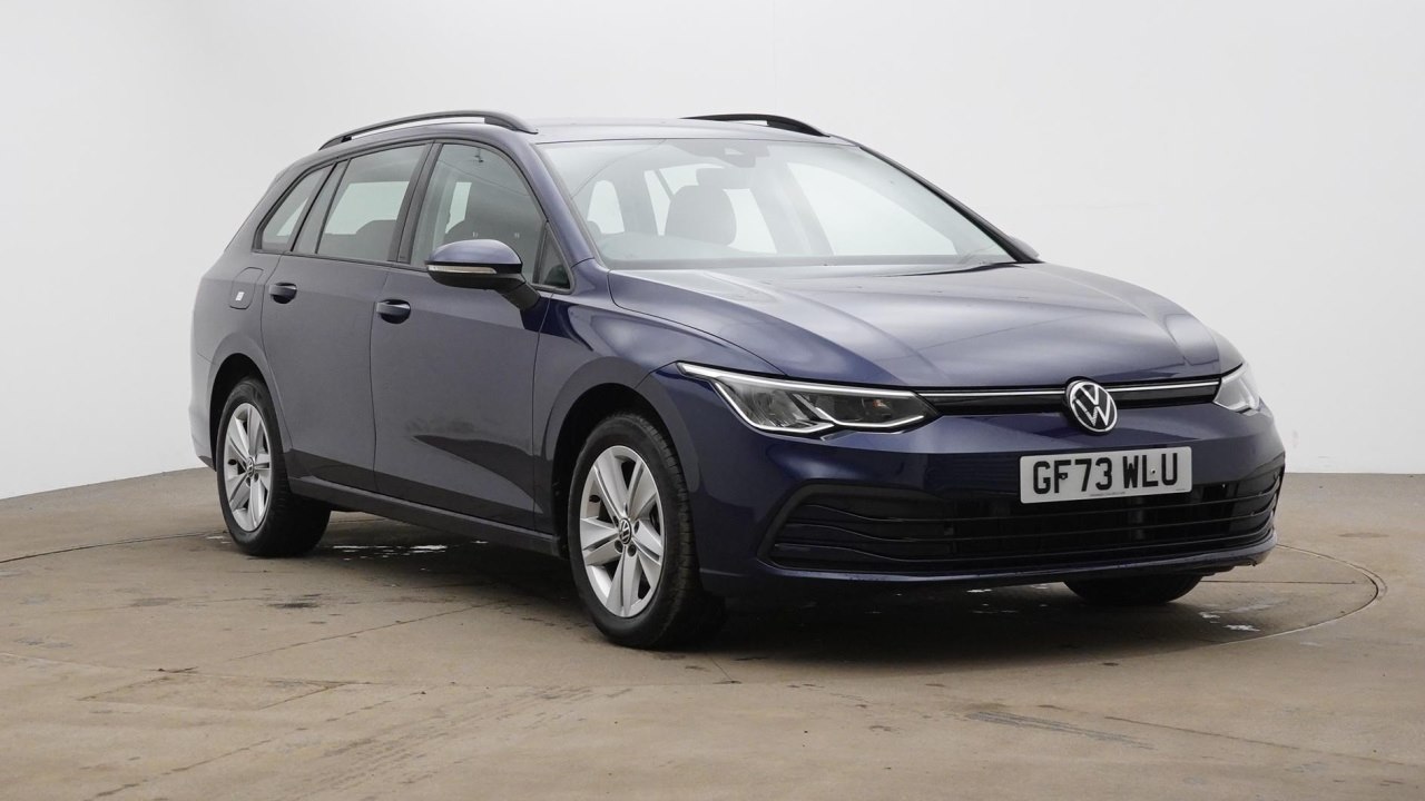 Main listing image - Volkswagen Golf Estate