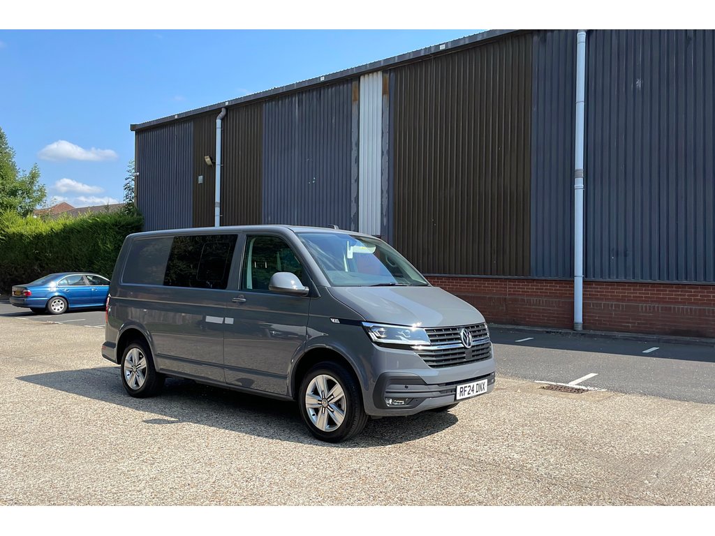 Main listing image - Volkswagen Transporter