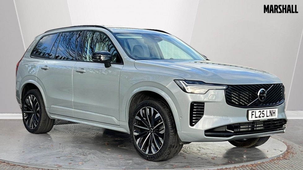 Main listing image - Volvo XC90