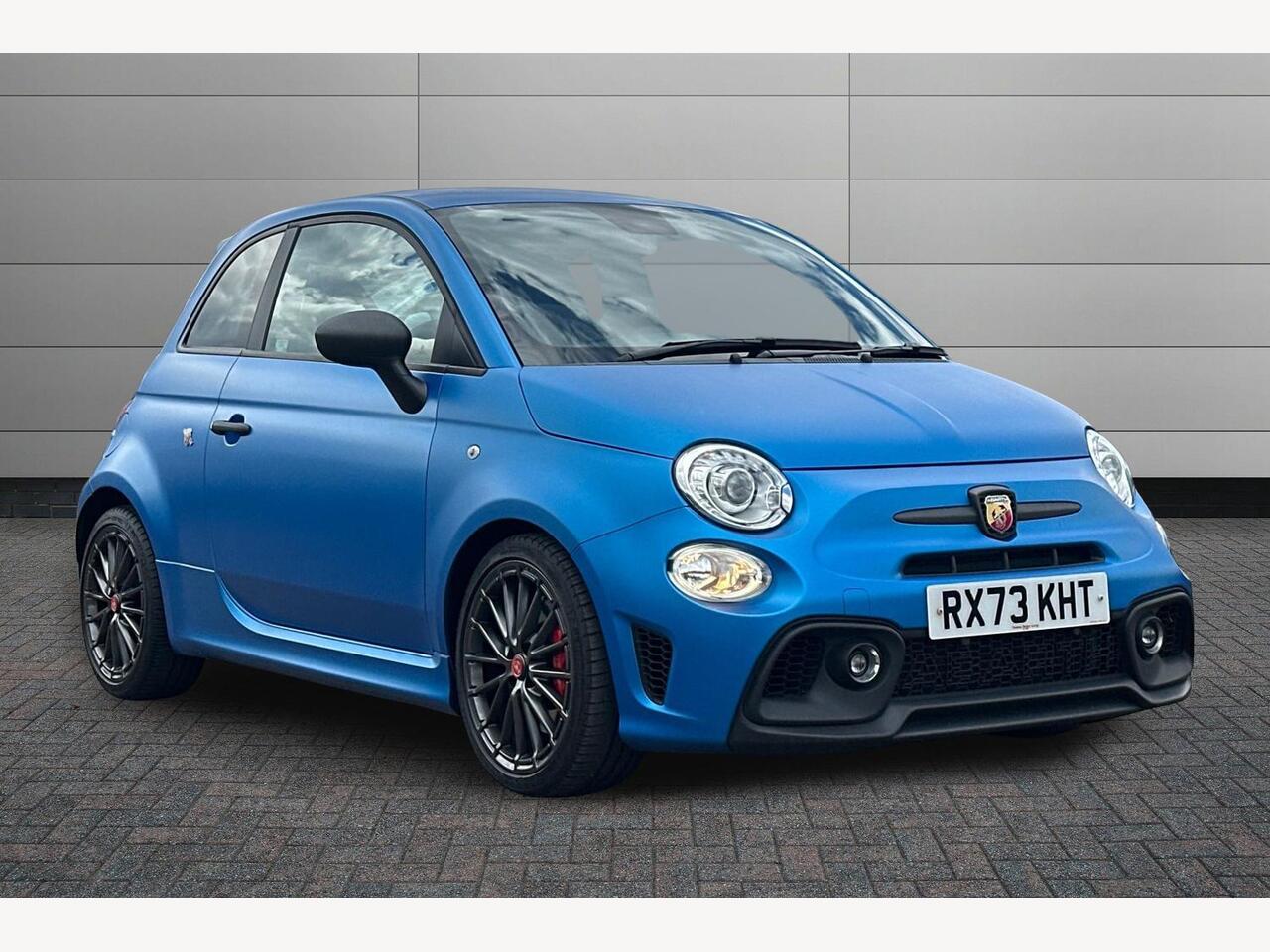 Main listing image - Abarth 695