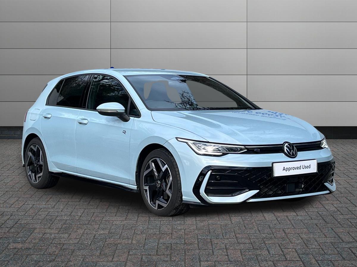 Main listing image - Volkswagen Golf