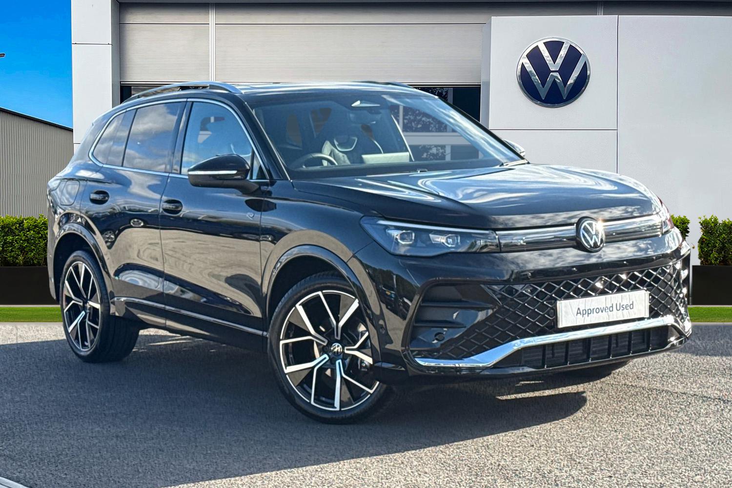 Main listing image - Volkswagen Tiguan