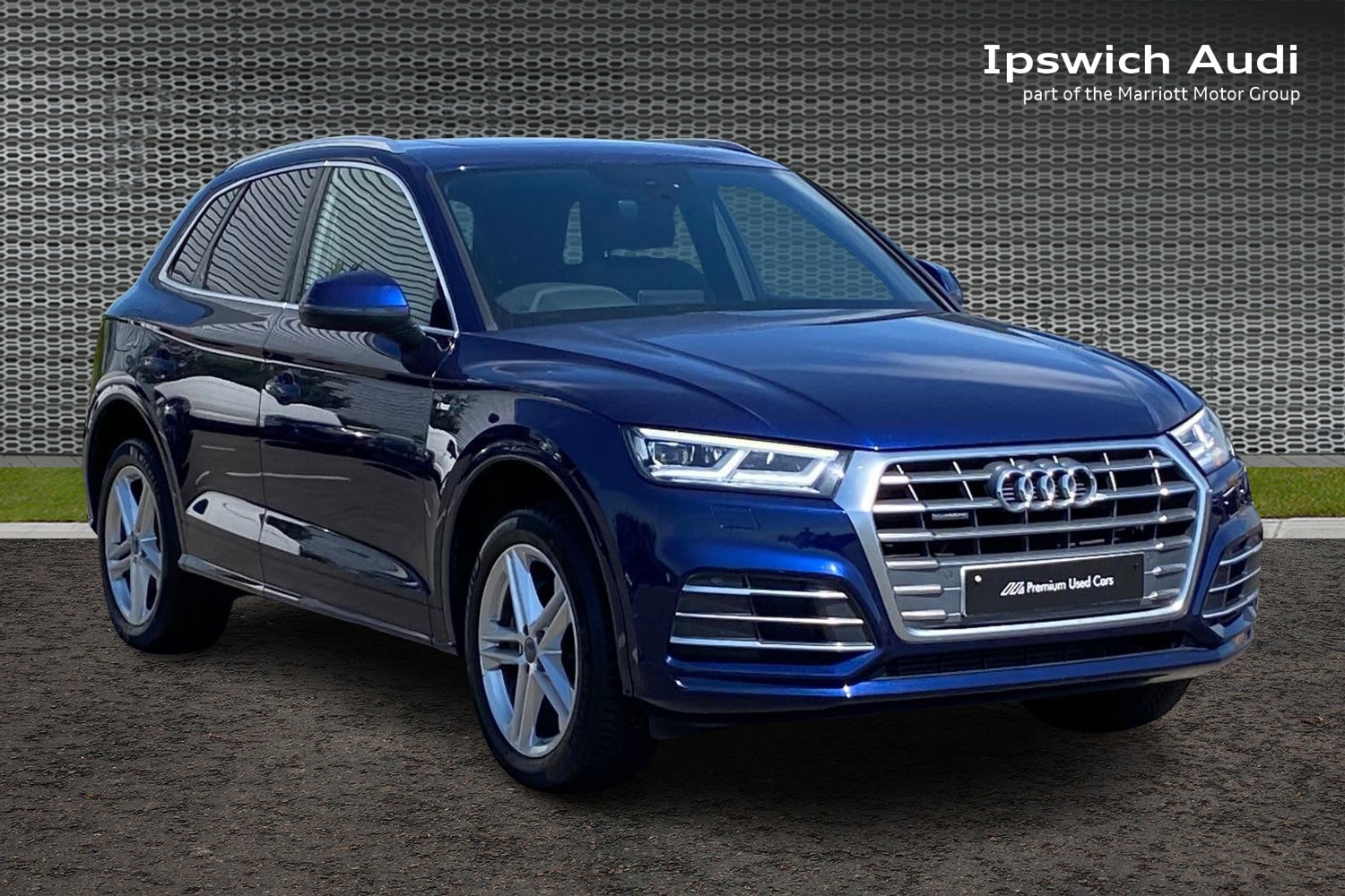 Main listing image - Audi Q5