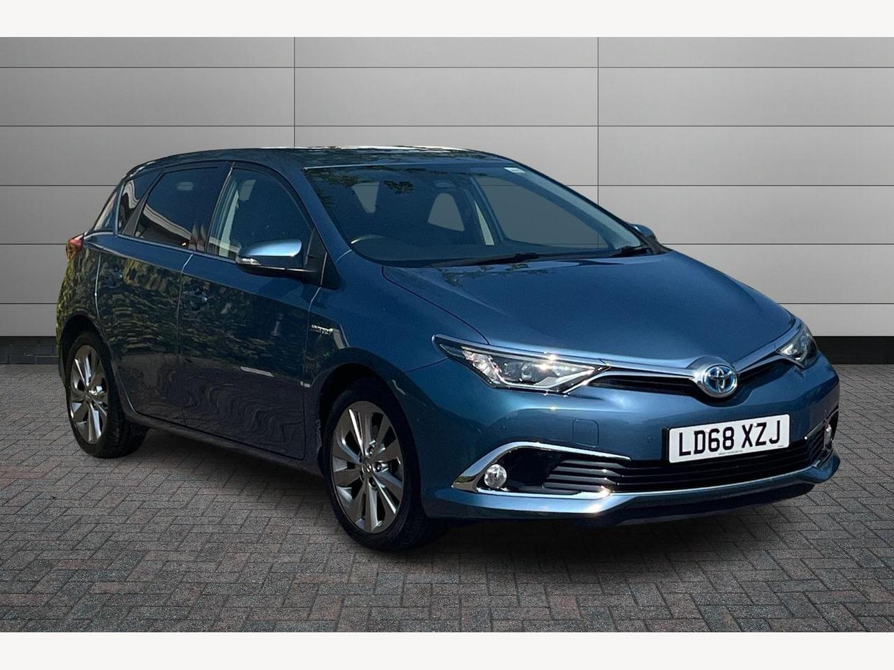 Main listing image - Toyota Auris