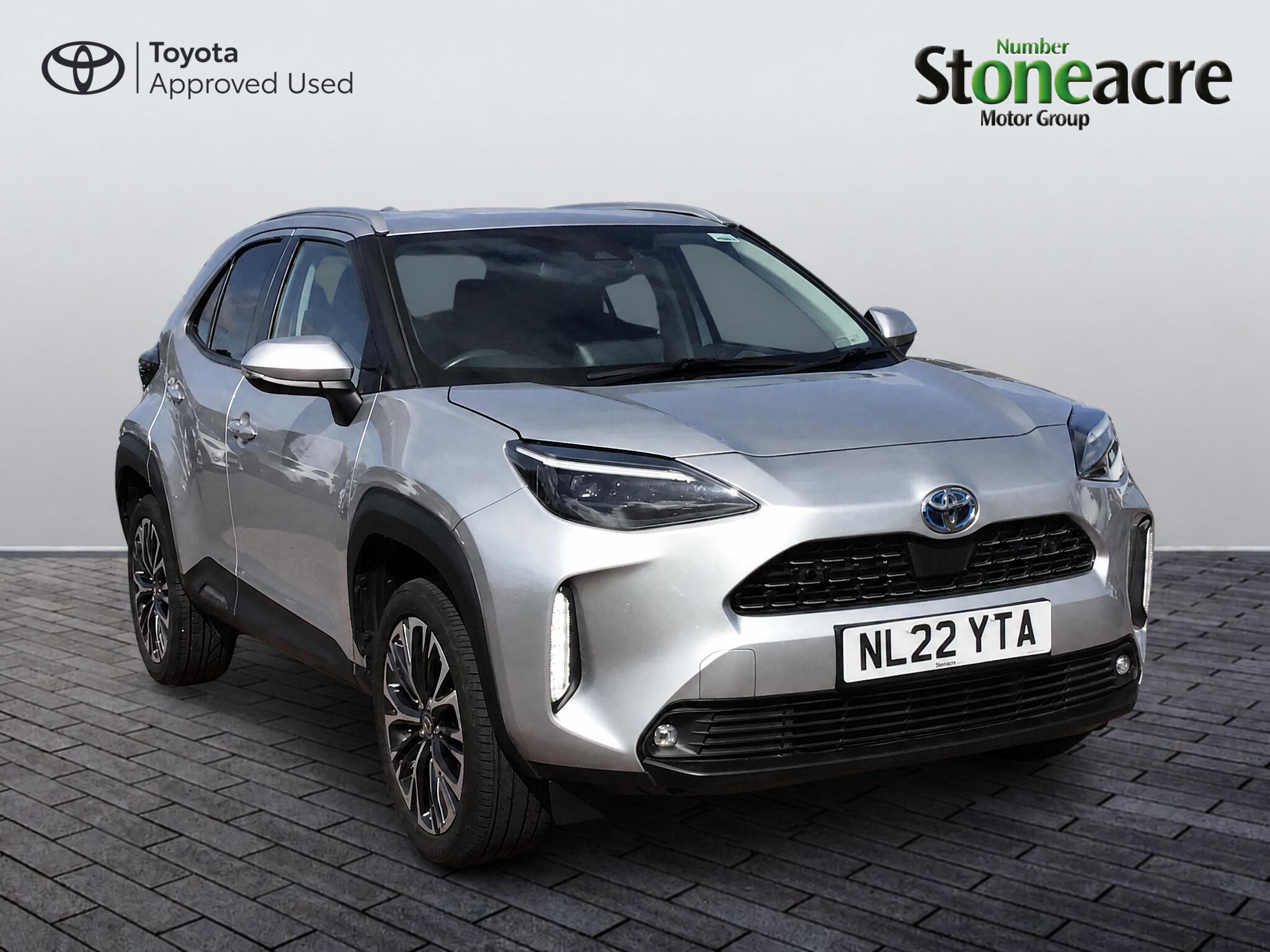 Main listing image - Toyota Yaris Cross