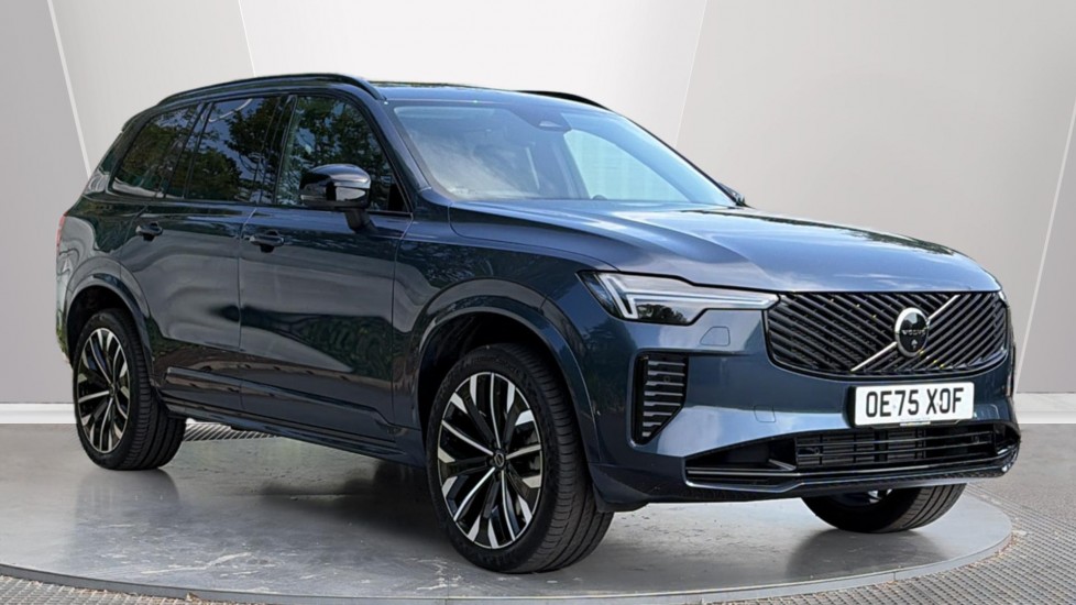 Main listing image - Volvo XC90