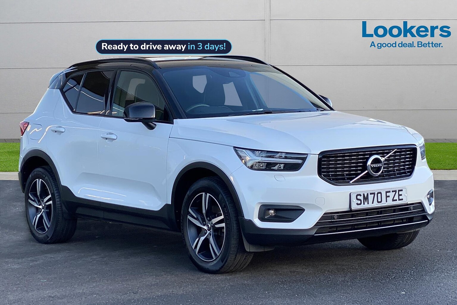 Main listing image - Volvo XC40