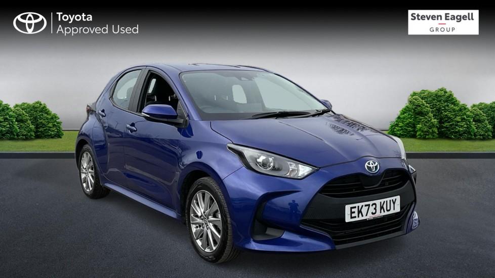 Main listing image - Toyota Yaris