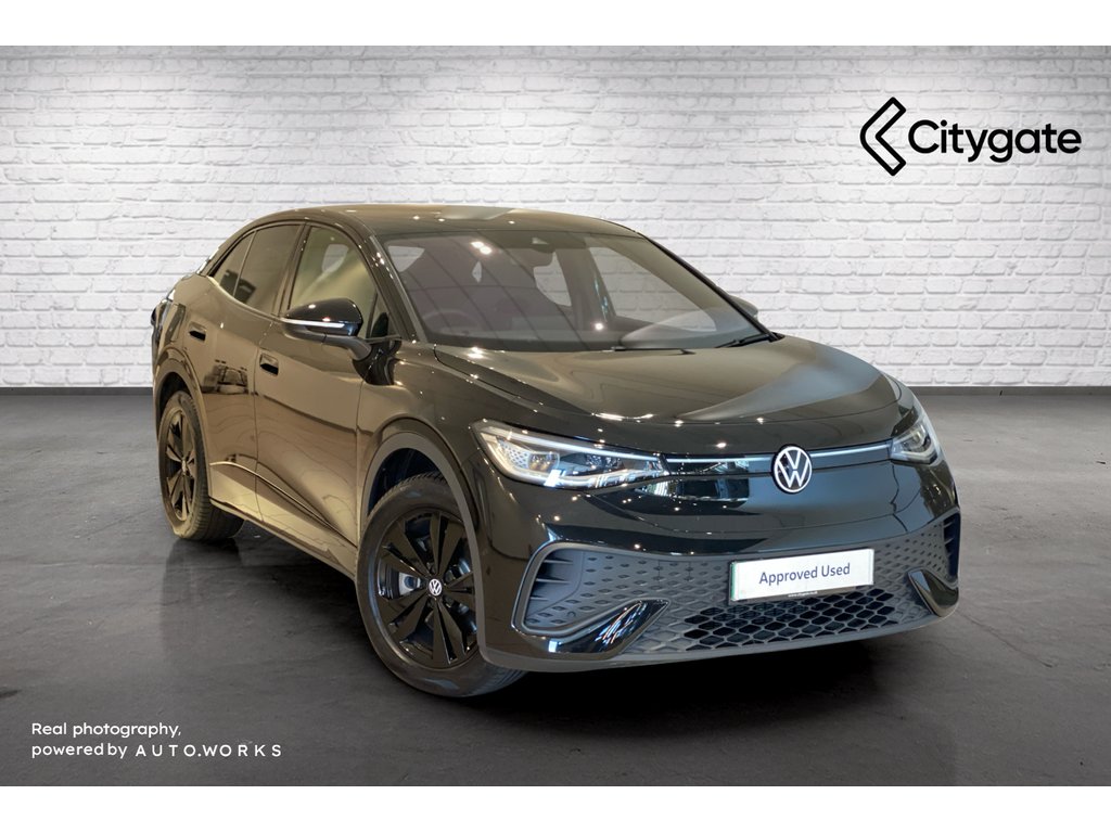 Main listing image - Volkswagen ID.5