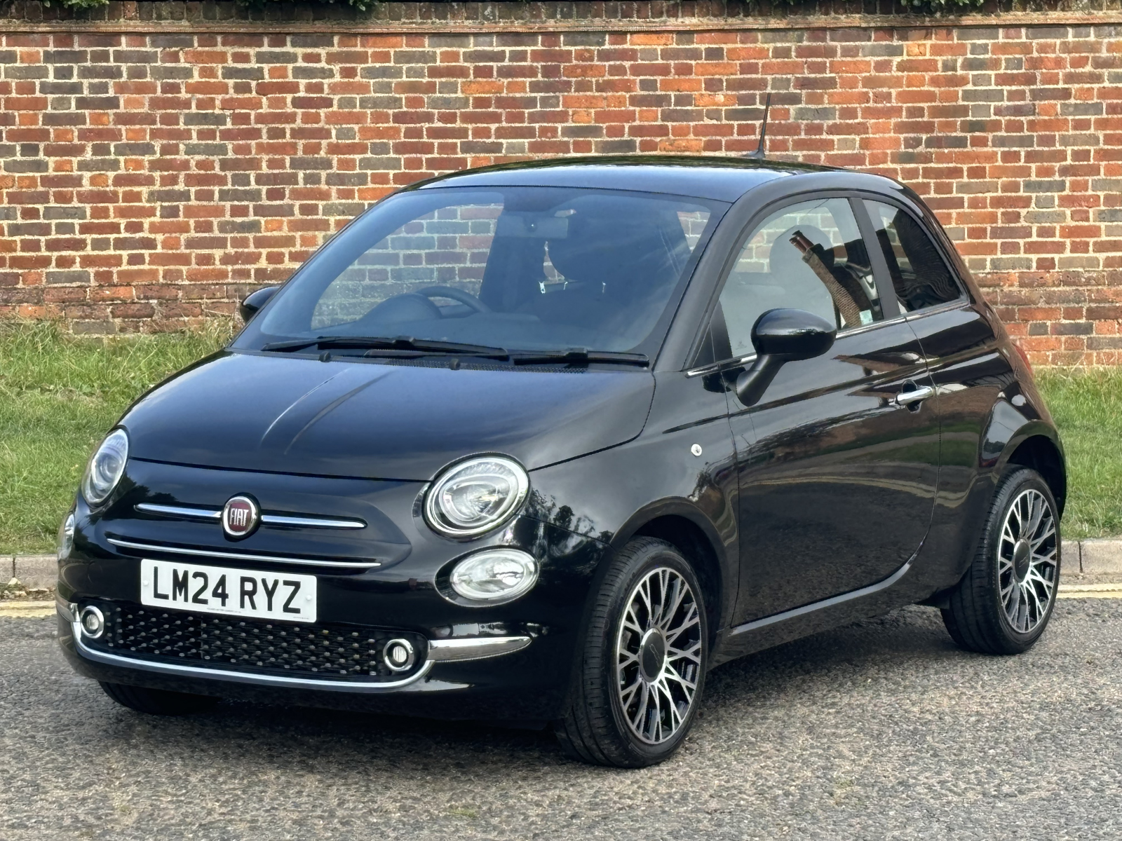 Main listing image - Fiat 500