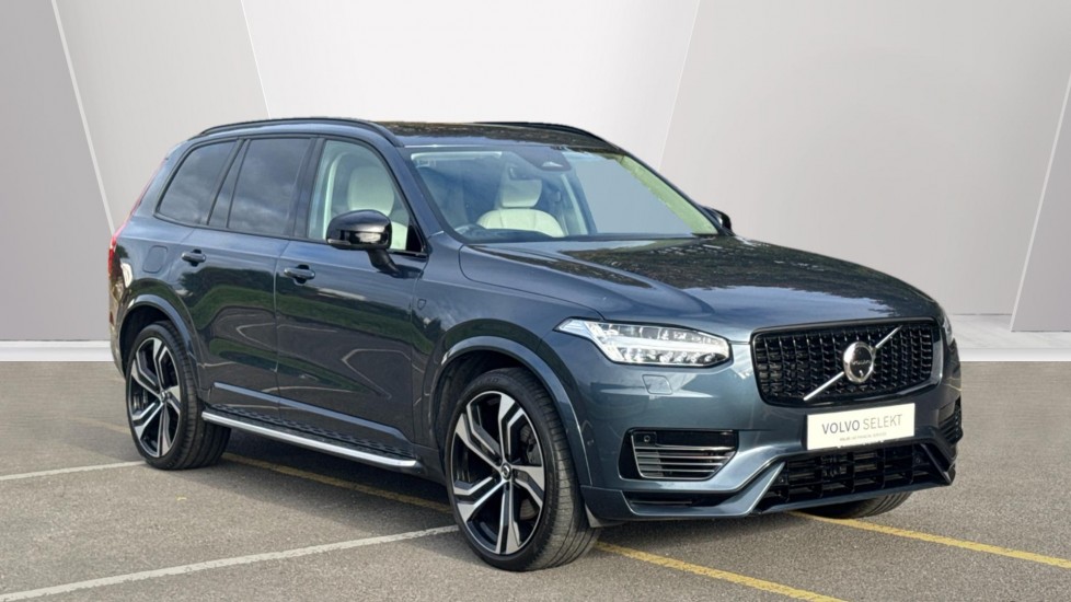 Main listing image - Volvo XC90