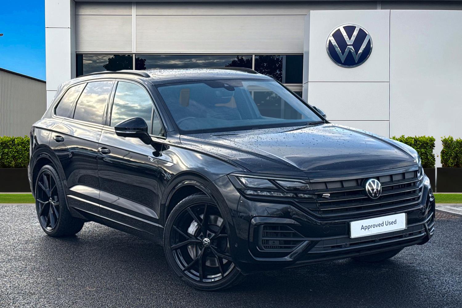 Main listing image - Volkswagen Touareg