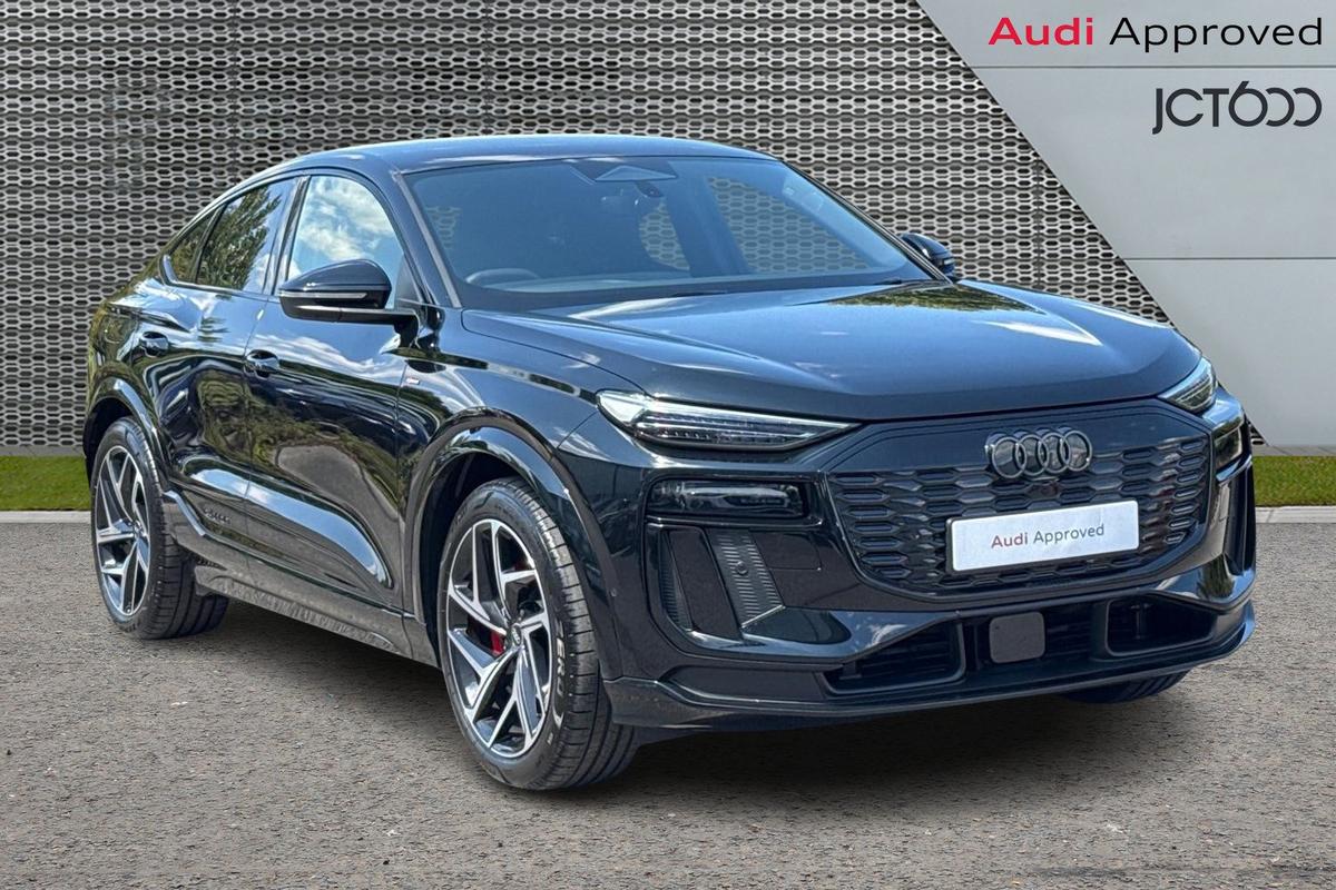 Main listing image - Audi Q6 e-tron