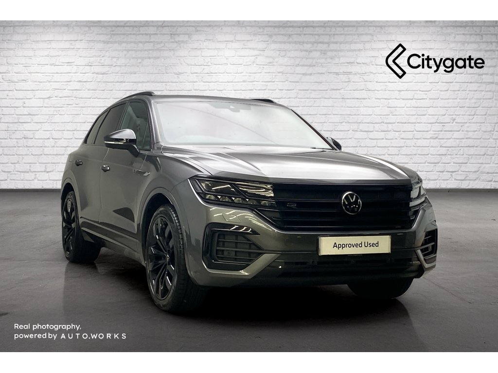 Main listing image - Volkswagen Touareg