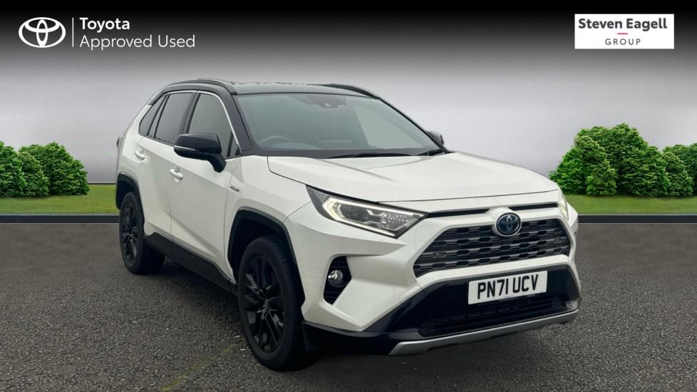 Main listing image - Toyota RAV4