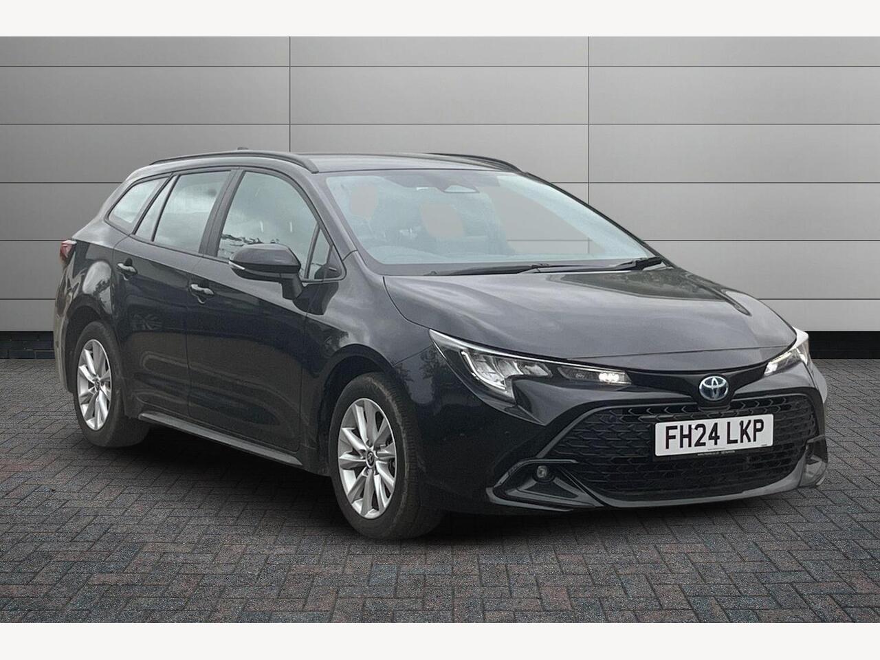 Main listing image - Toyota Corolla Touring Sport