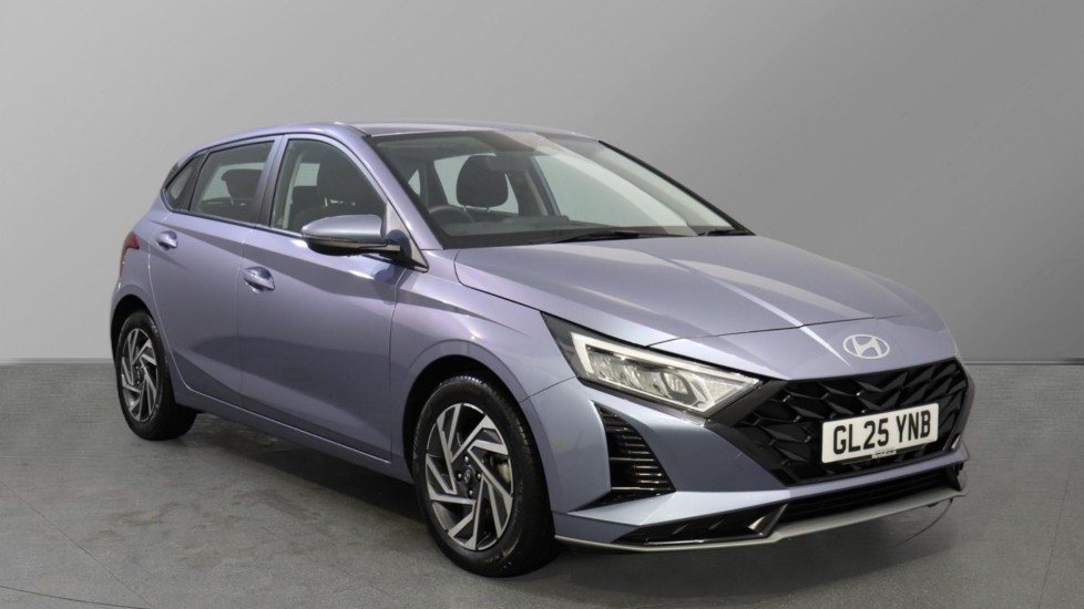 Main listing image - Hyundai i20