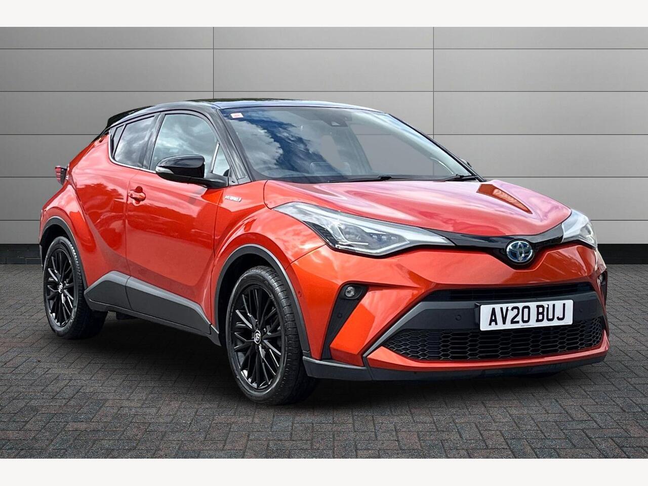 Main listing image - Toyota C-HR