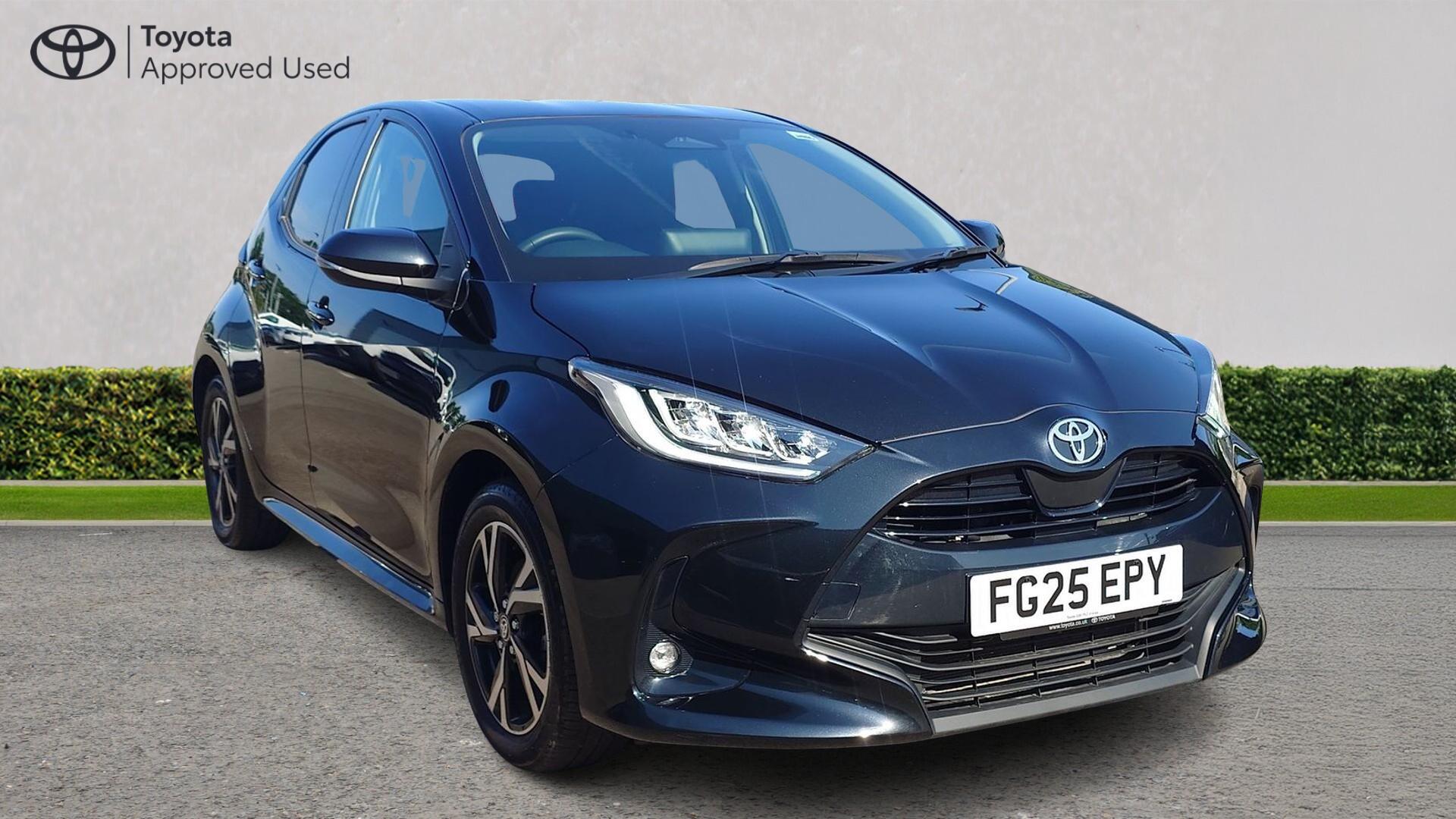 Main listing image - Toyota Yaris