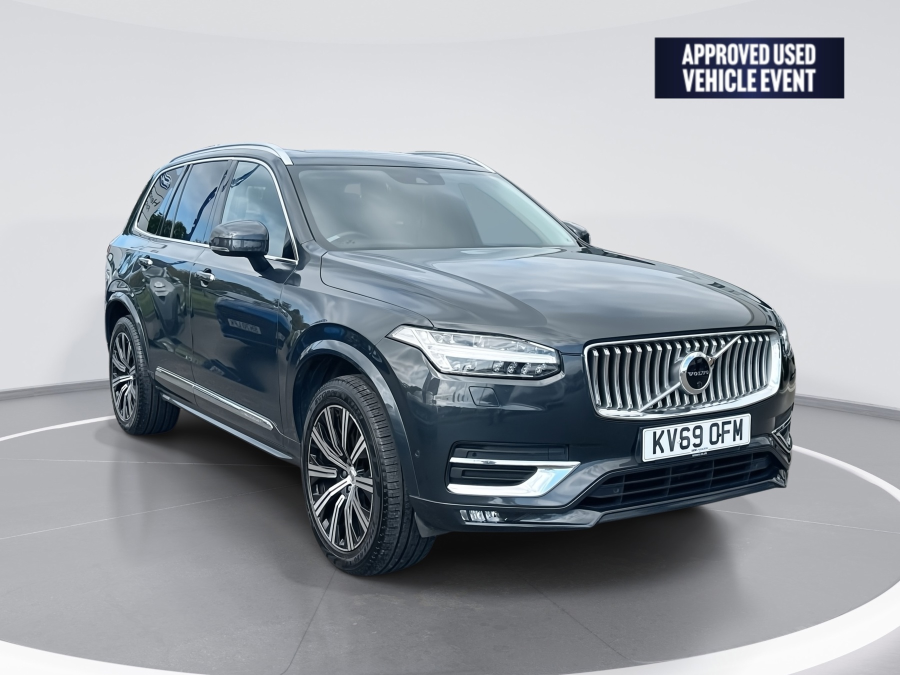 Main listing image - Volvo XC90