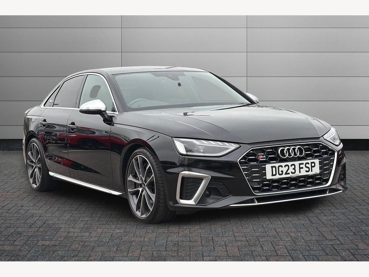 Main listing image - Audi S4