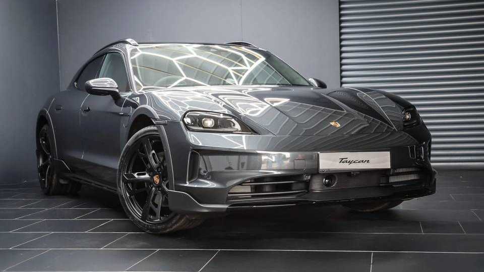 Main listing image - Porsche Taycan Cross Turismo