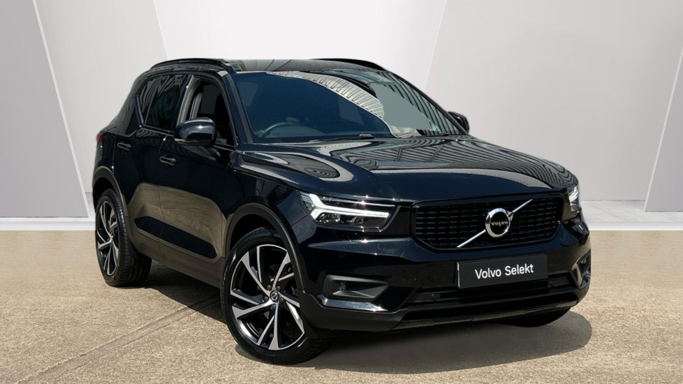 Main listing image - Volvo XC40