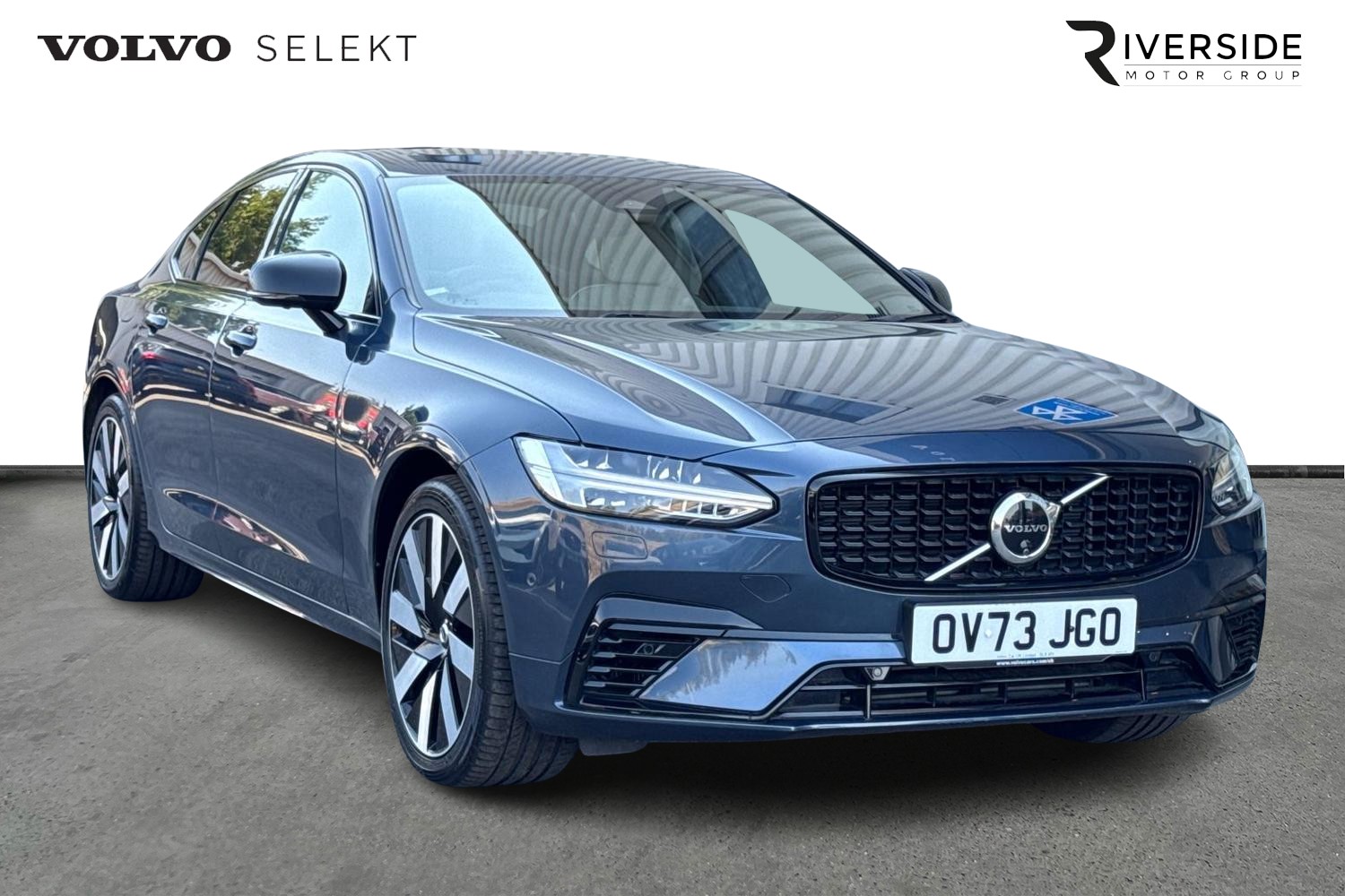 Main listing image - Volvo S90