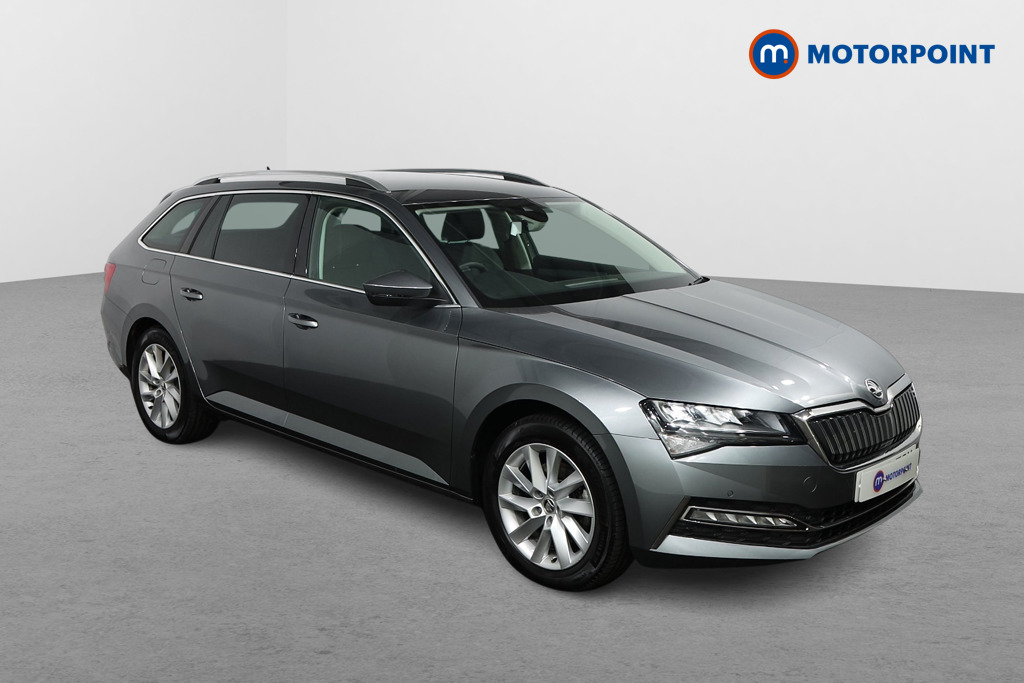 Main listing image - Skoda Superb Estate