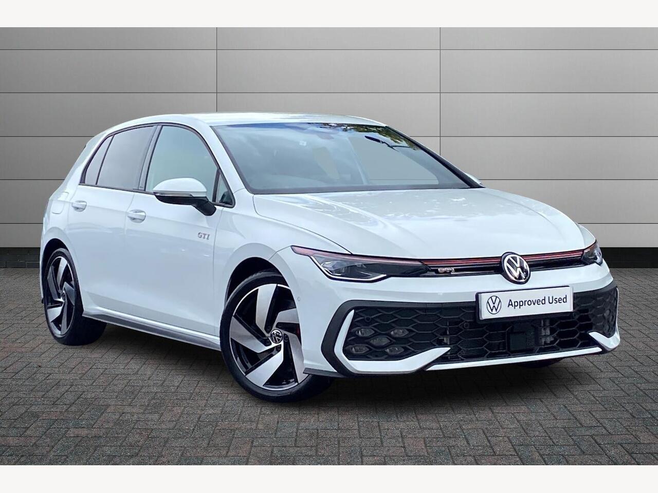Main listing image - Volkswagen Golf