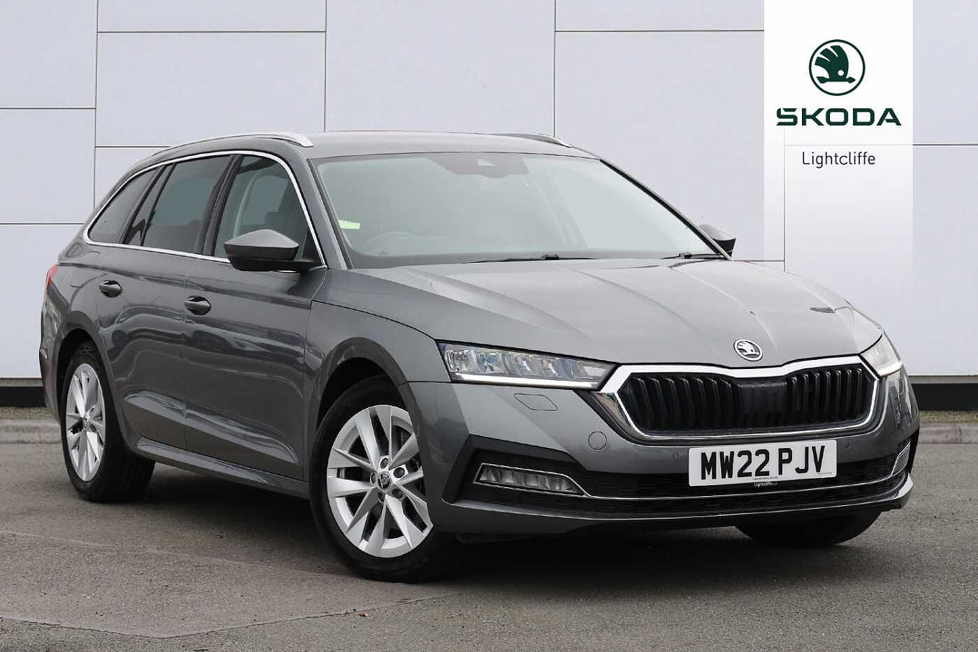 Main listing image - Skoda Octavia Estate