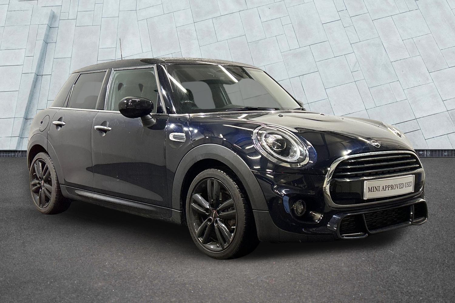 Main listing image - MINI Hatchback 5dr